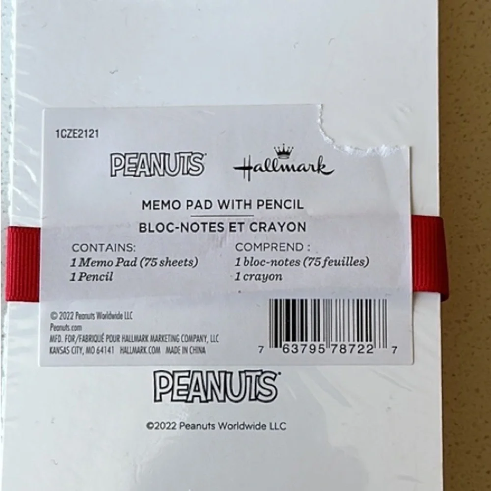 Peanuts Snoopy Notepad & Pencil set